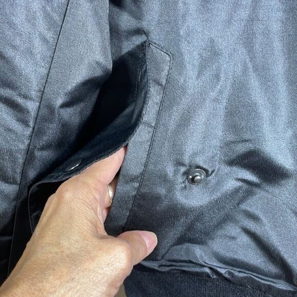 (N) J. Balvin Men's Bomber Jacket Sizes S(2), M(1) 2022 Jose Tour BN WOT Black - Picture 5 of 13